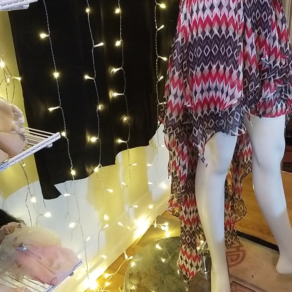 Dress - Picture 2 of 5
